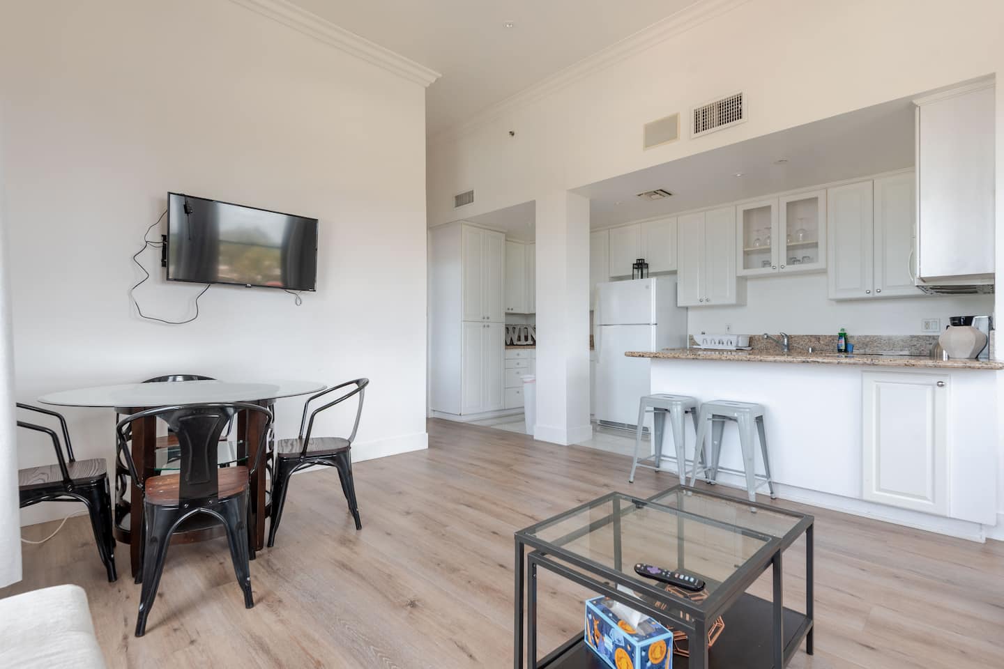 Living & dining - The Monterey
